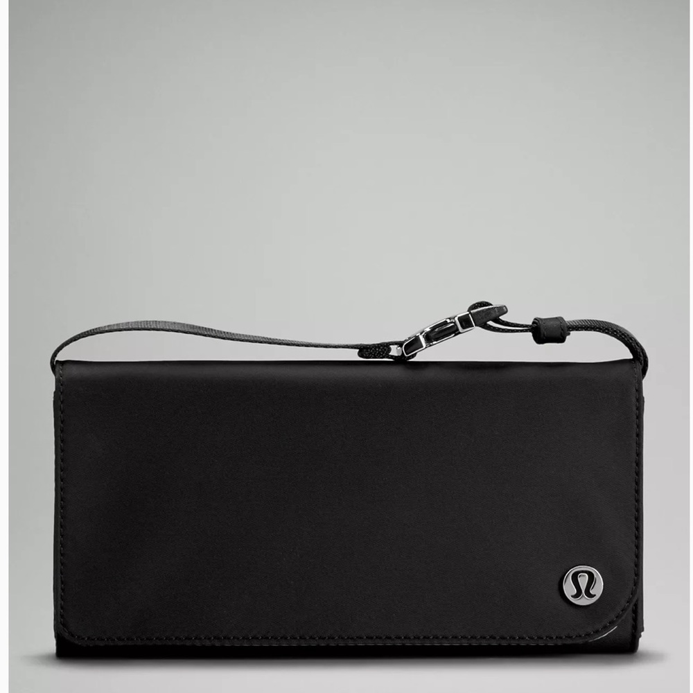 LULULEMON WALLET CLUTCH CROSSBODY